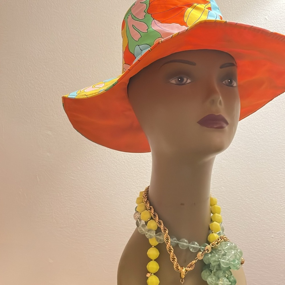 SUNHAT. Vintage mod patterned cotton hat. Made in Japan - Picture 5 of 12